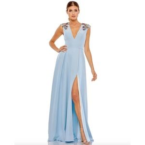 Mac Duggal Beaded Cap Sleeve V Neck A Line Gown In Powder Blue 26540 Size 8 New